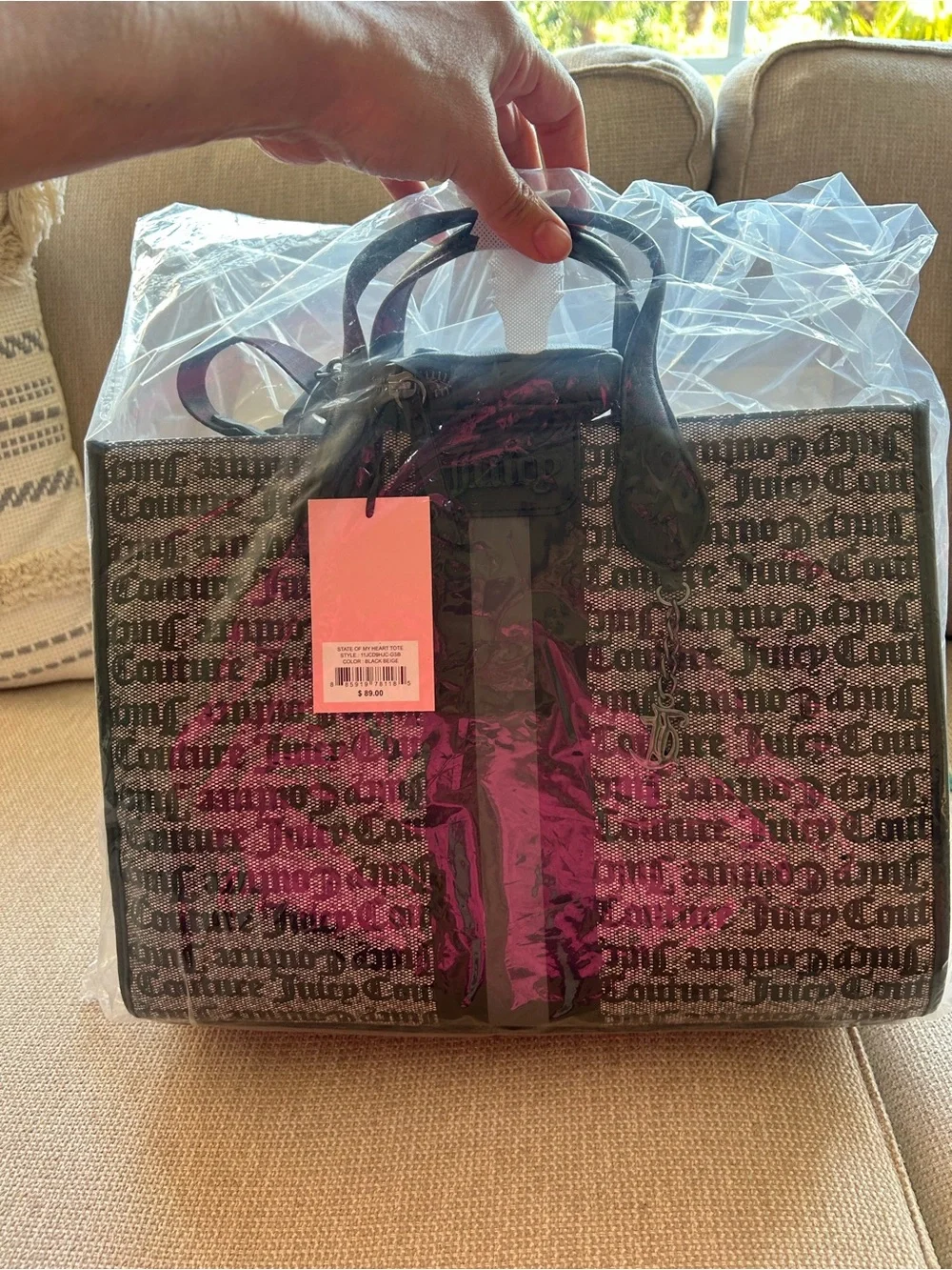 NWT JUICY COUTURE black and grey tote bag.